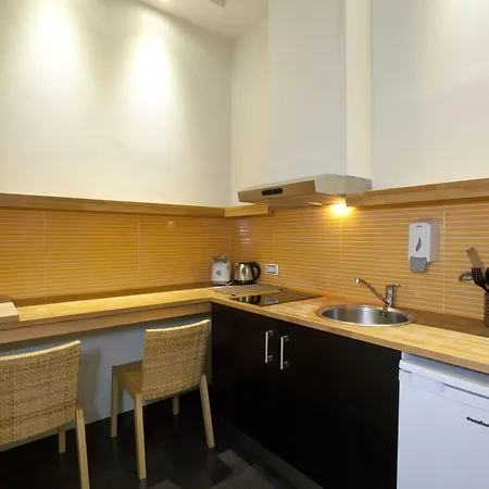 ソレント アパートメンツ * ソレント