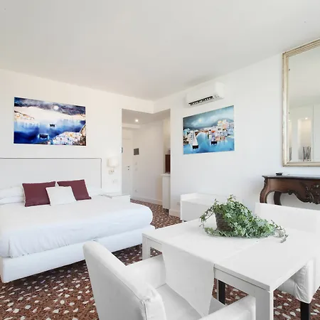 Sorrento Apartments Apartamento