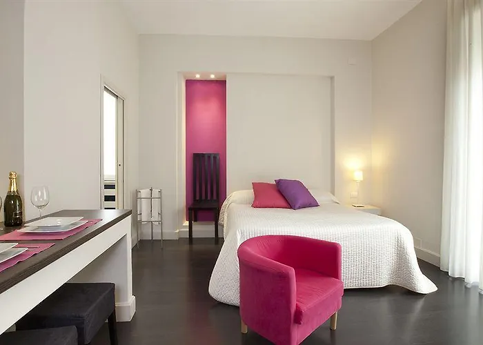 Апартаменты Sorrento Apartments *