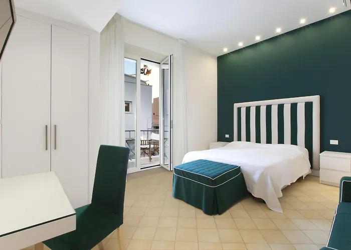 Sorrento Apartments Сорренто