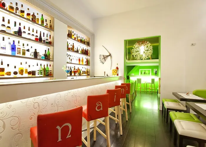 Апартаменты Sorrento Apartments