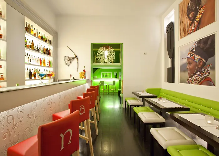 Sorrento Apartments *