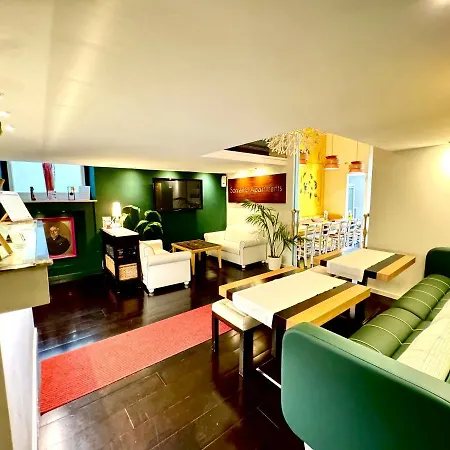 Sorrento Apartments * Sorrent