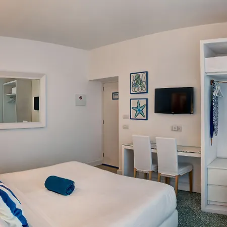 Lejlighed Sorrento Apartments