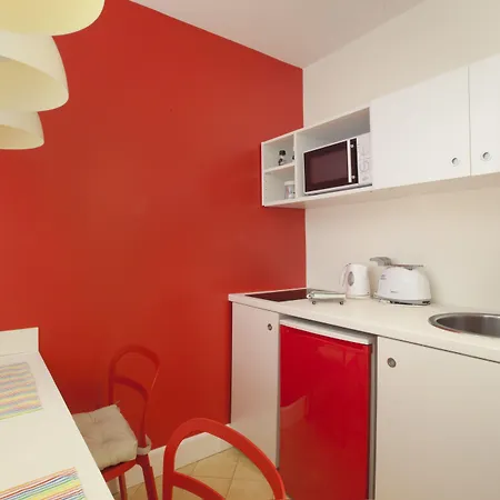 Sorrento Apartments * סורנטו